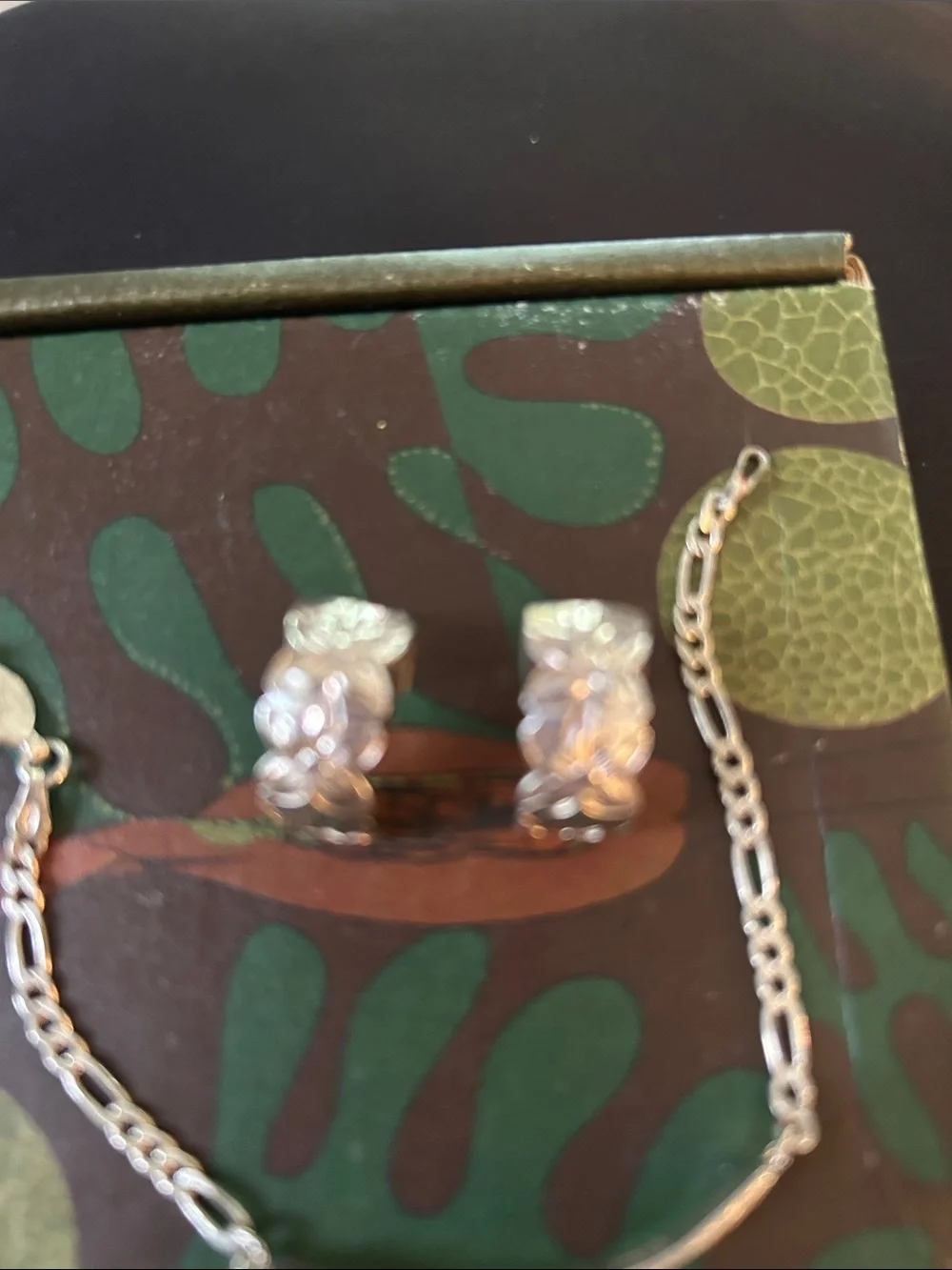Sterling Silver Hand Engraved Bracelet and Earrings Made in Hawaii - Picture 4 of 6